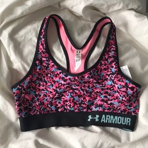 Underarmour compression sports bra